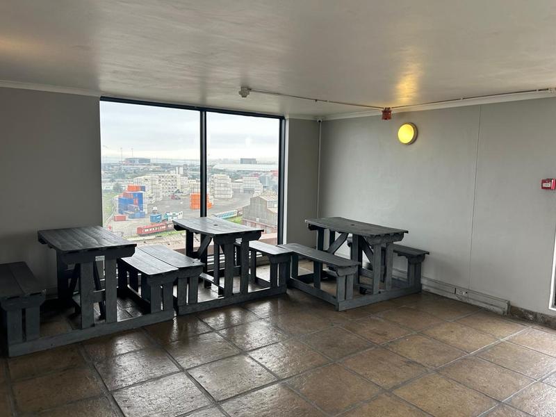 1 Bedroom Property for Sale in Woodstock Western Cape